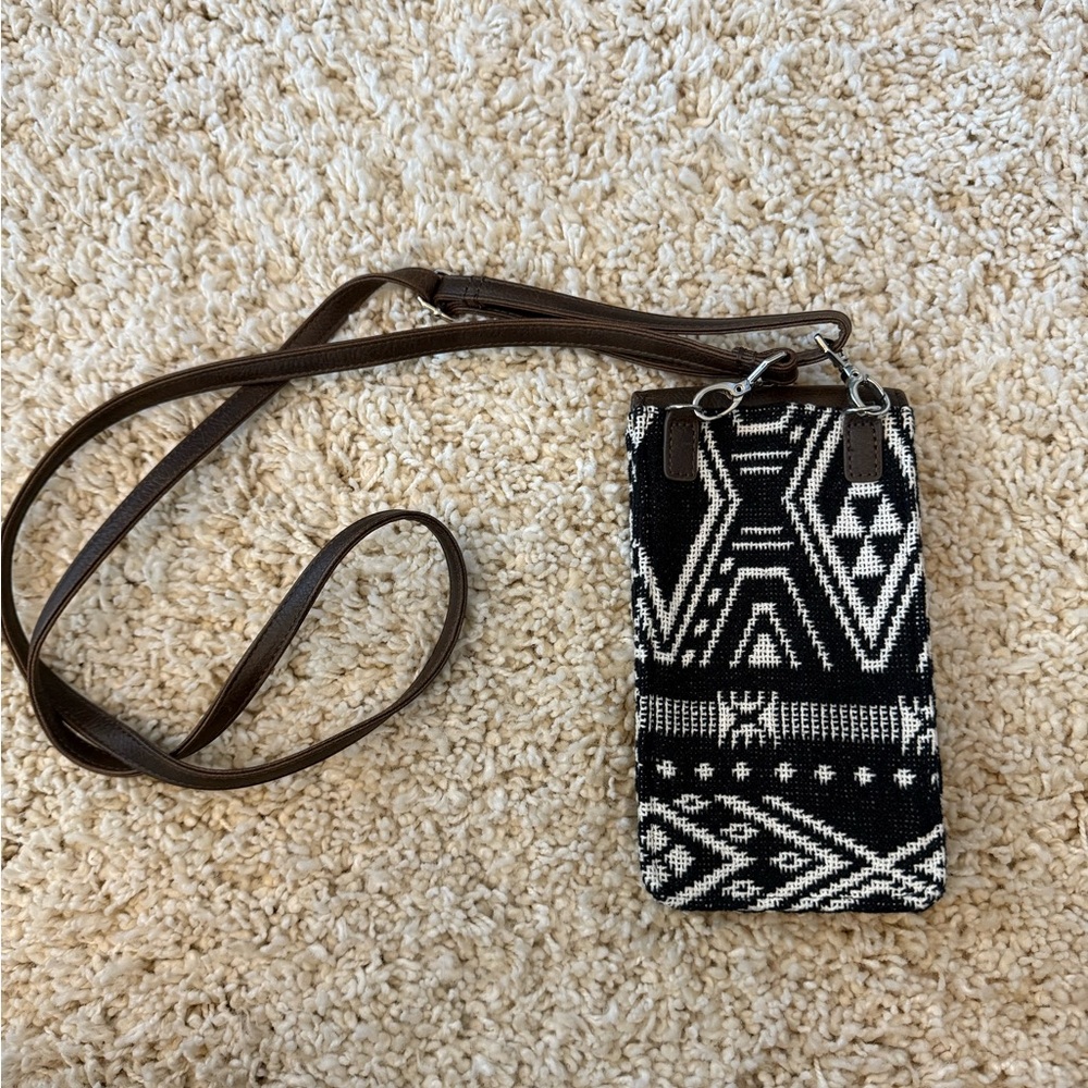 New Thirty One Call Me Crossbody Cell Phone Bag Rio Weave - Picture 4 of 5